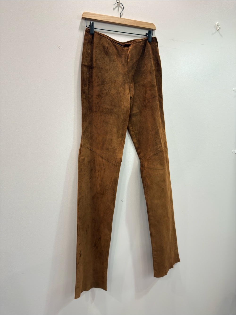 Danier Women's Suede Straight-Leg Pants in cognac Brown
